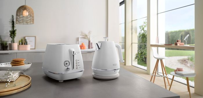 CTIN2103.W Distinta Moments Toaster